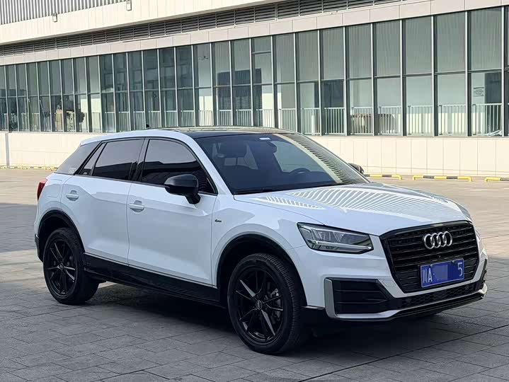 Фото 3 - Audi Q2L