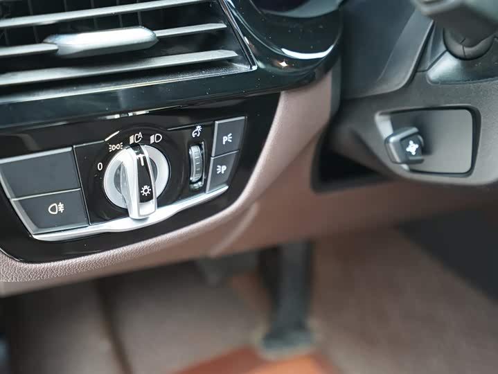 Фото 7 - BMW 5 Series