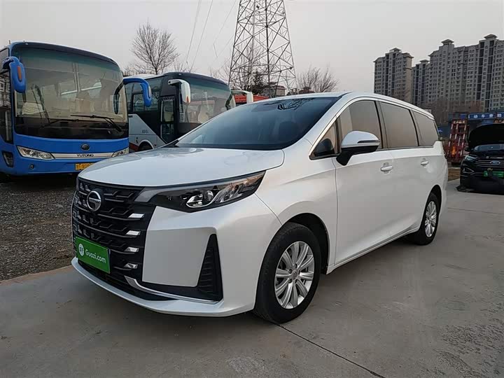 Фото 1 - GAC Trumpchi M6