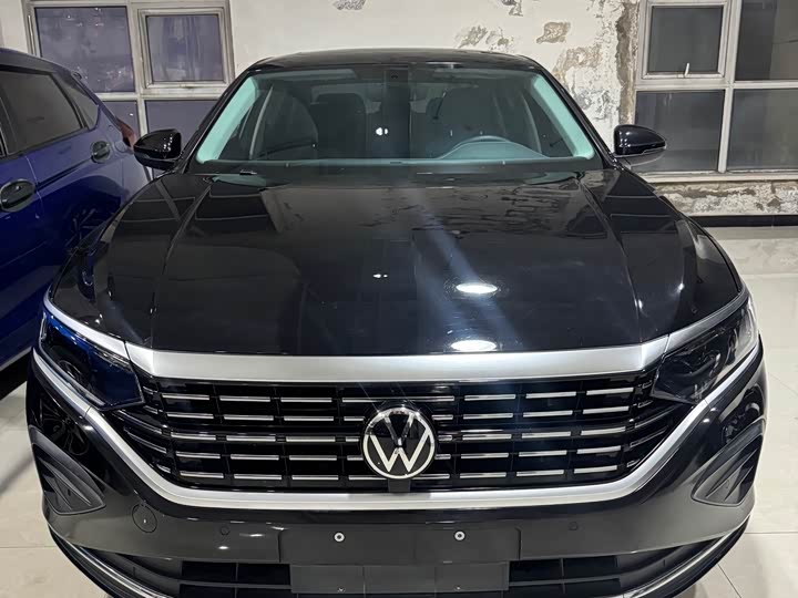 Фото 3 - Volkswagen Passat