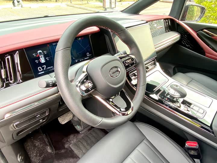 Фото 9 - GAC Trumpchi M8