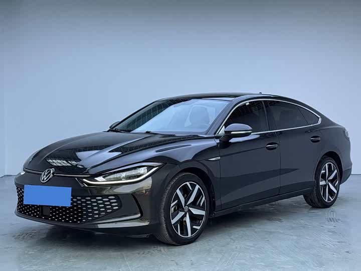 Фото 1 - Volkswagen Lamando L