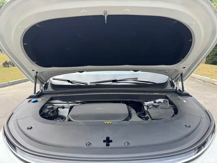 Фото 4 - LiXiang L6