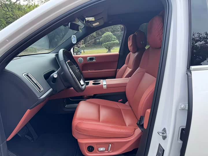 Фото 5 - LiXiang L6