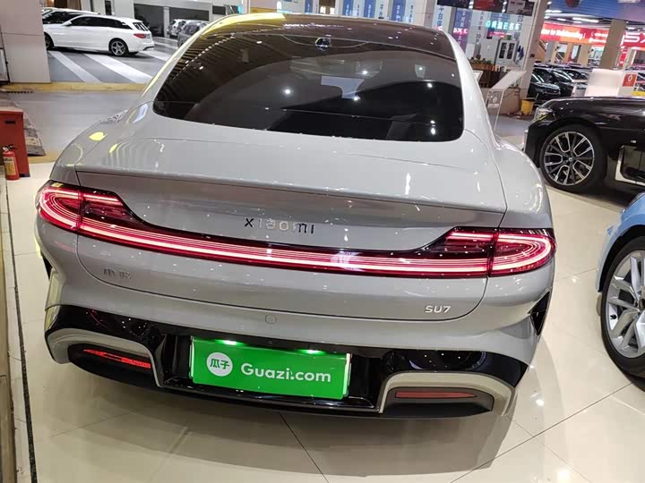 Фото 6 - Xiaomi SU7