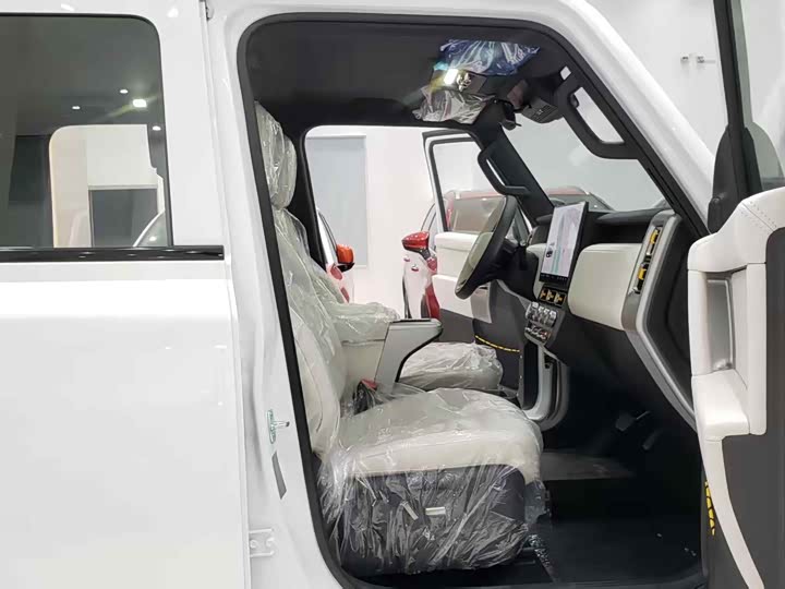 Фото 8 - Chery iCar V23