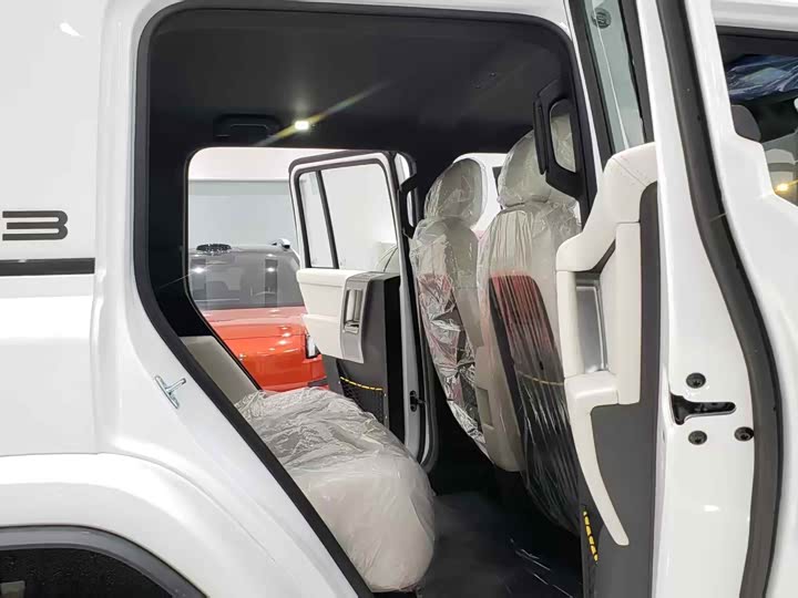 Фото 9 - Chery iCar V23