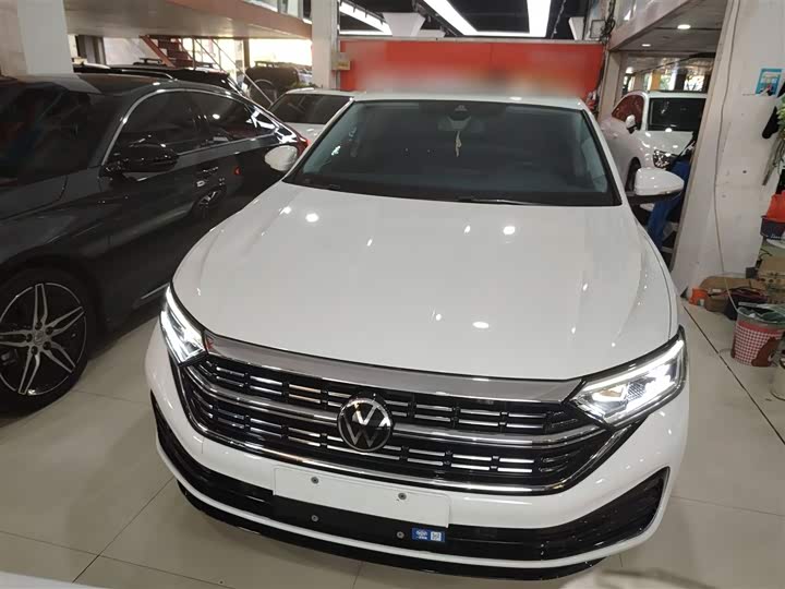 Фото 3 - Volkswagen Sagitar L