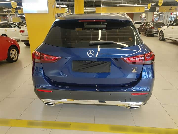 Фото 6 - Mercedes-Benz GLA-Class