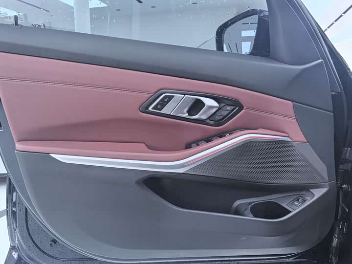 Фото 6 - BMW 3 Series