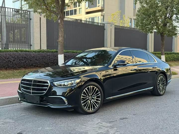 Фото 1 - Mercedes-Benz S-Class Hybrid