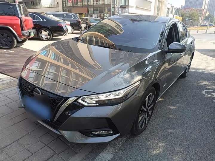 Фото 2 - Nissan Sylphy