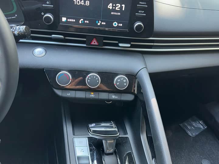 Фото 4 - Hyundai Elantra N line