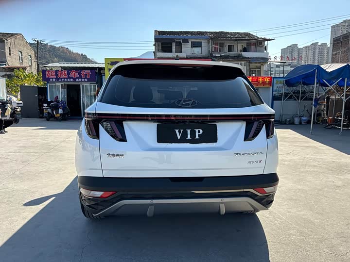 Фото 4 - Hyundai Tucson L