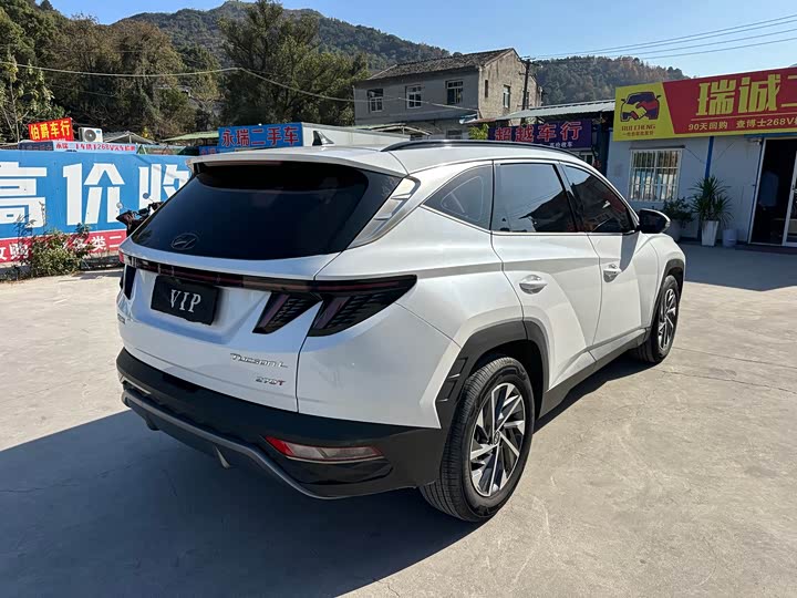 Фото 5 - Hyundai Tucson L