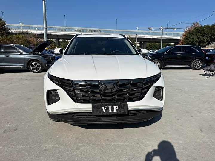 Фото 6 - Hyundai Tucson L