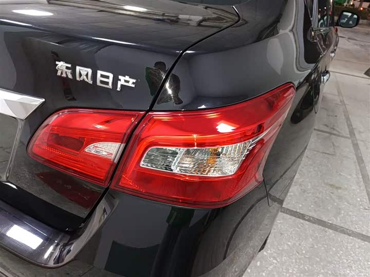 Фото 8 - Nissan Sylphy