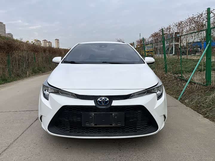 Фото 2 - Toyota Levin