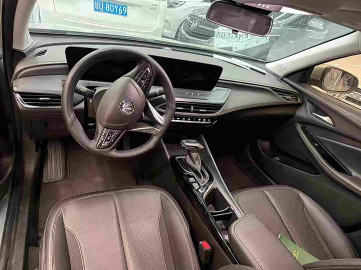 Фото 4 - Buick Verano