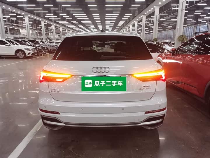 Фото 6 - Audi Q3