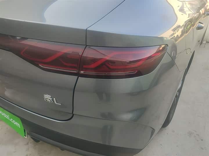 Фото 8 - BYD Qin L