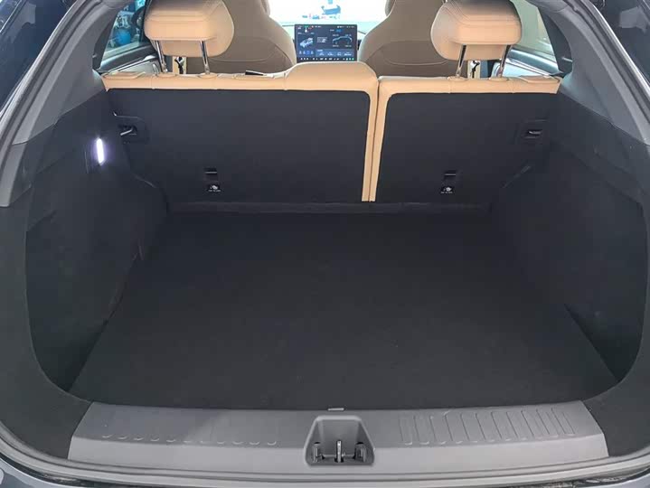 Фото 4 - BAIC Arcfox Alpha T5