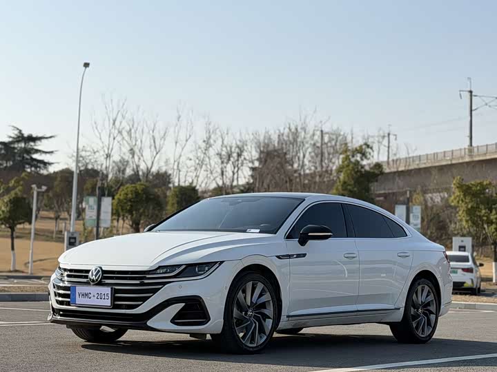 Фото 1 - Volkswagen CC