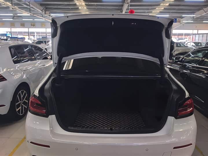 Фото 4 - BMW 5 Series