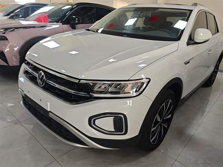 Фото 1 - Volkswagen T-Roc