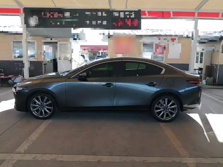 Фото 5 - Mazda 3 (Axela)