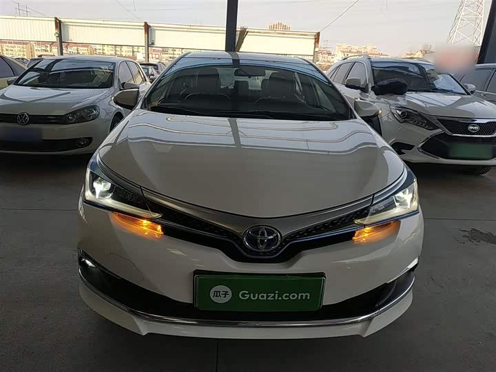 Фото 3 - Toyota Corolla Hybrid