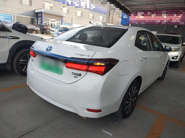 Фото 7 - Toyota Corolla Hybrid