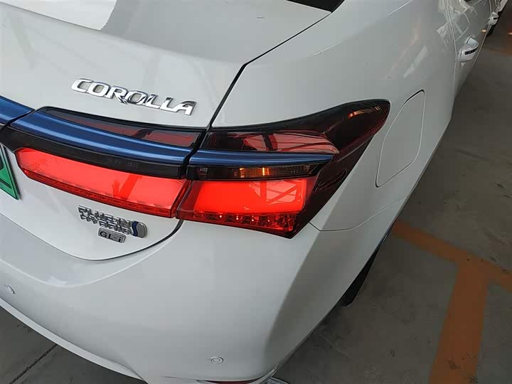 Фото 8 - Toyota Corolla Hybrid