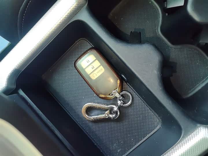 Фото 9 - Honda CR-V