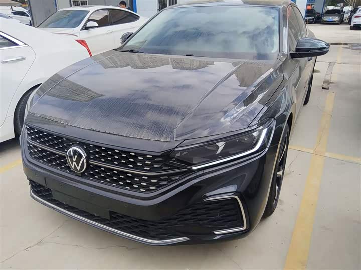 Фото 2 - Volkswagen Passat