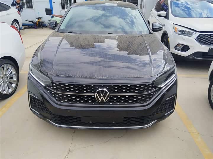 Фото 3 - Volkswagen Passat