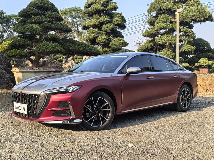 Фото 1 - Hongqi H6