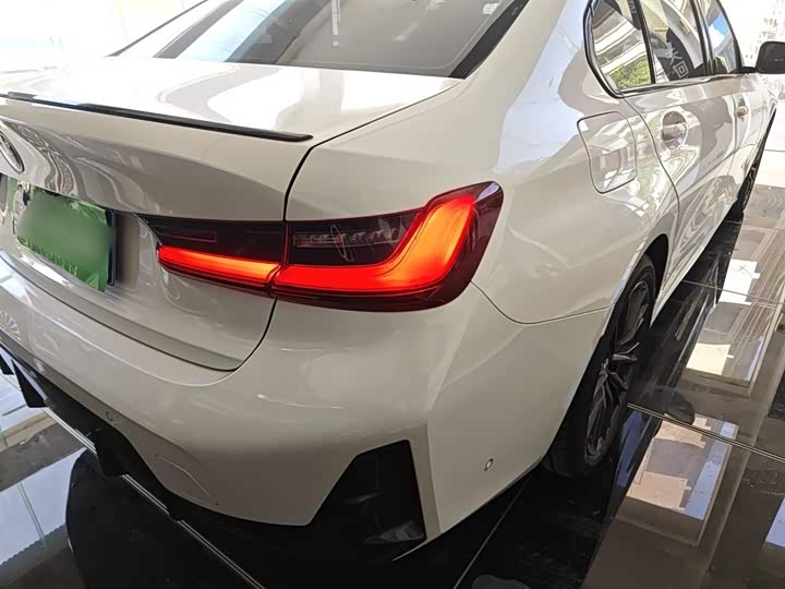 Фото 8 - BMW 3 Series