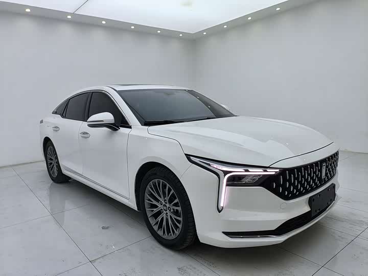 Фото 3 - Bestune B70