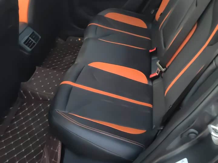 Photo 8 - Changan UNI-V