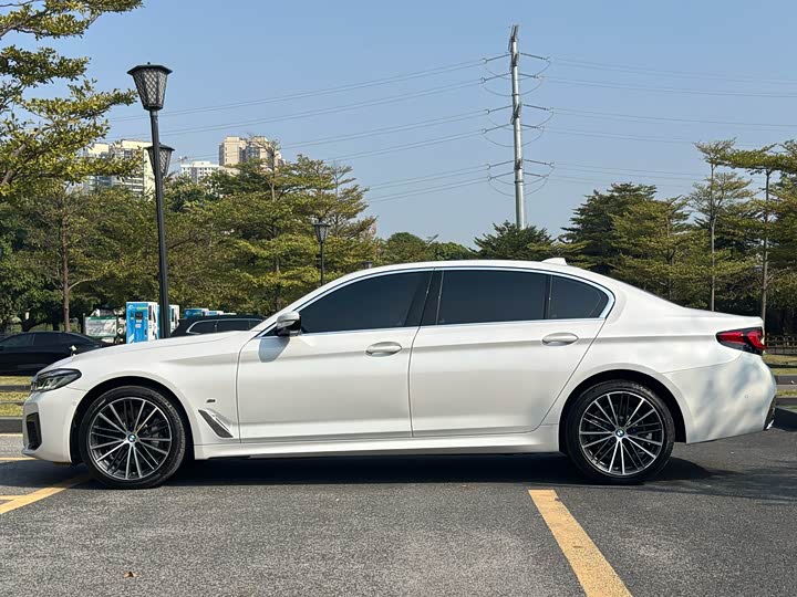 Фото 7 - BMW 5 Series