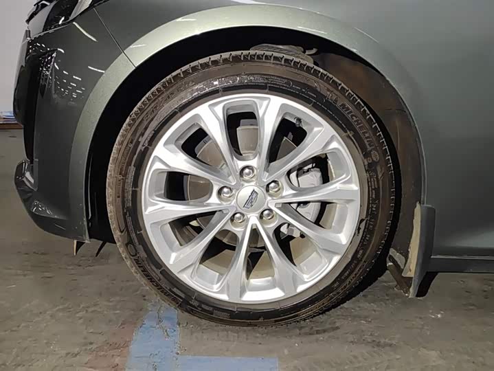 Фото 6 - Cadillac CT5