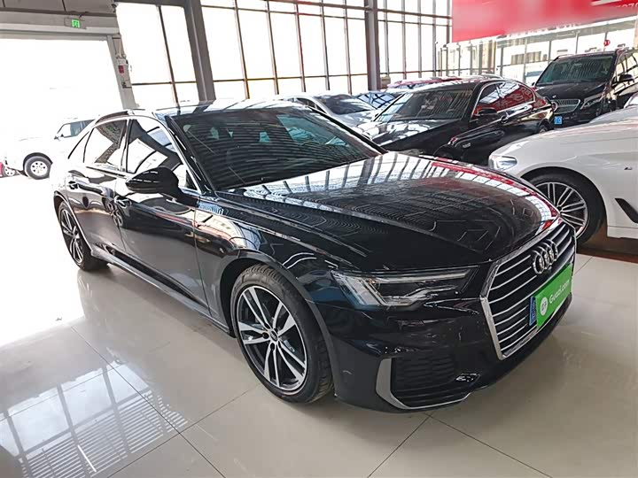 Фото 4 - Audi A6L