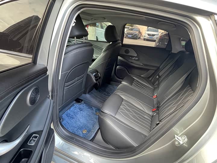 Фото 7 - Chery Arrizo 8