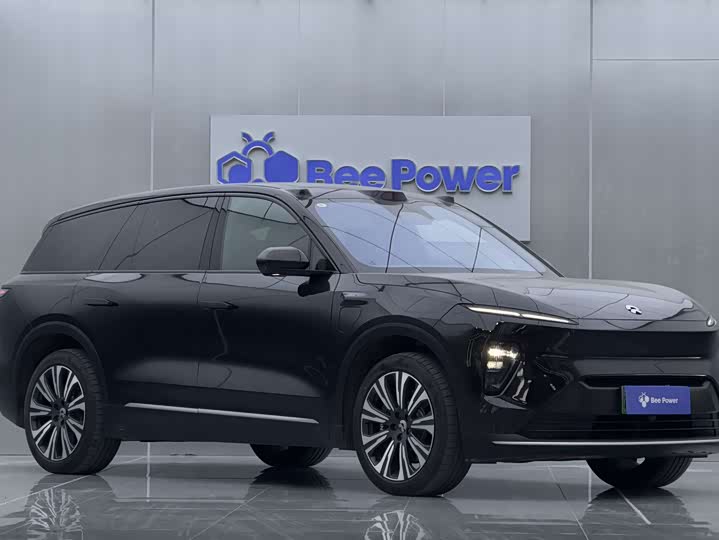 Фото 3 - Nio ES8