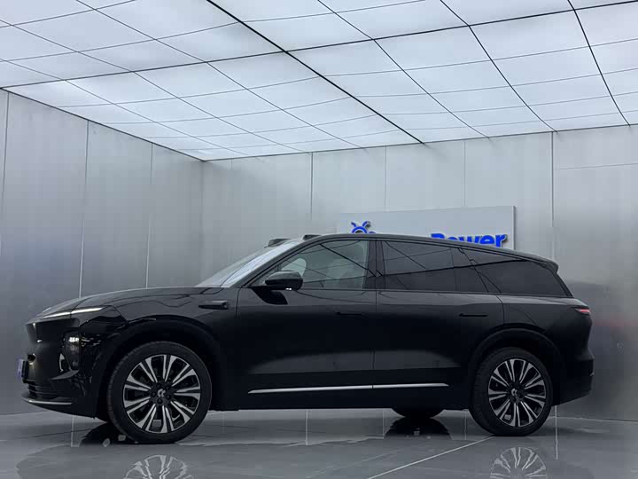 Фото 4 - Nio ES8