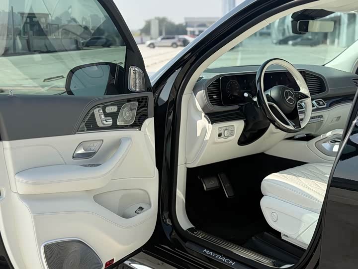 Фото 4 - Mercedes-Benz GLS-Class