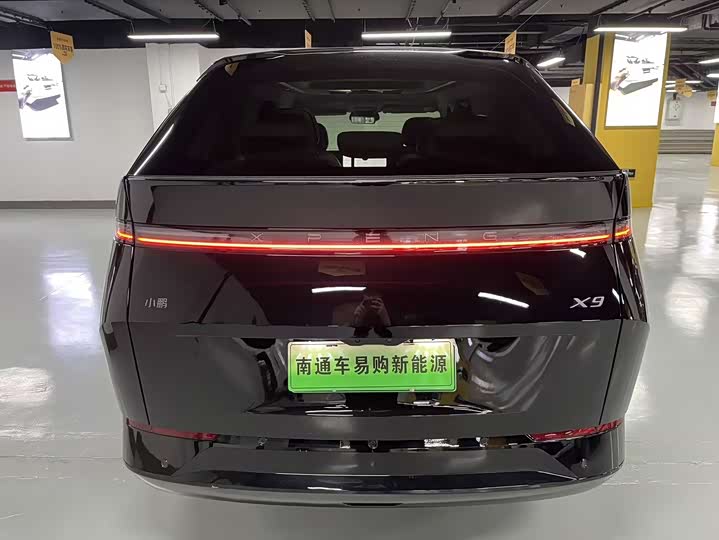Фото 6 - XPeng X9