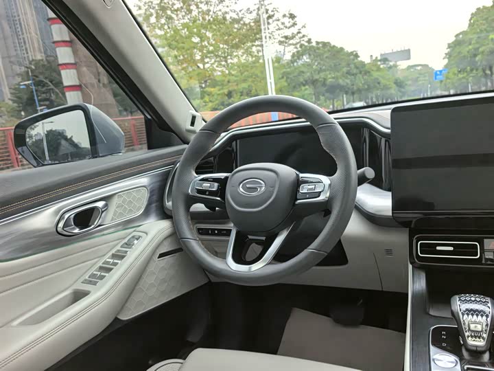 Фото 7 - GAC Trumpchi GS8