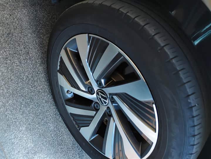 Фото 6 - Volkswagen Magotan GTE Hybrid